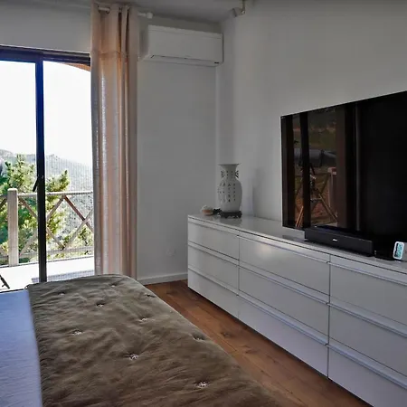 Le Demi Siecle Mit Dem Schoensten Ausblick Der Cote D'azur By Riviera Homelife Management *